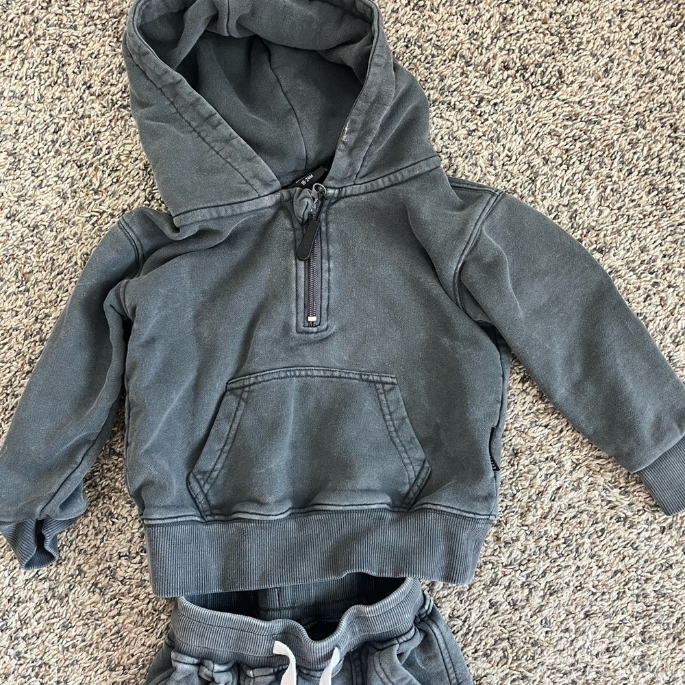 Worn w/few stains Little Bipsy navy quarter zip hoodie & pants Size 18-24M.